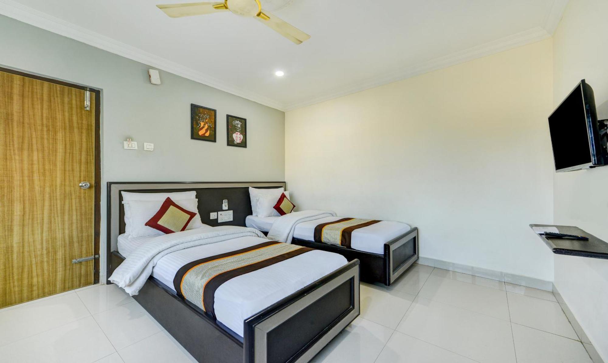 Saibala Lnn Hotel Chennai Eksteriør billede