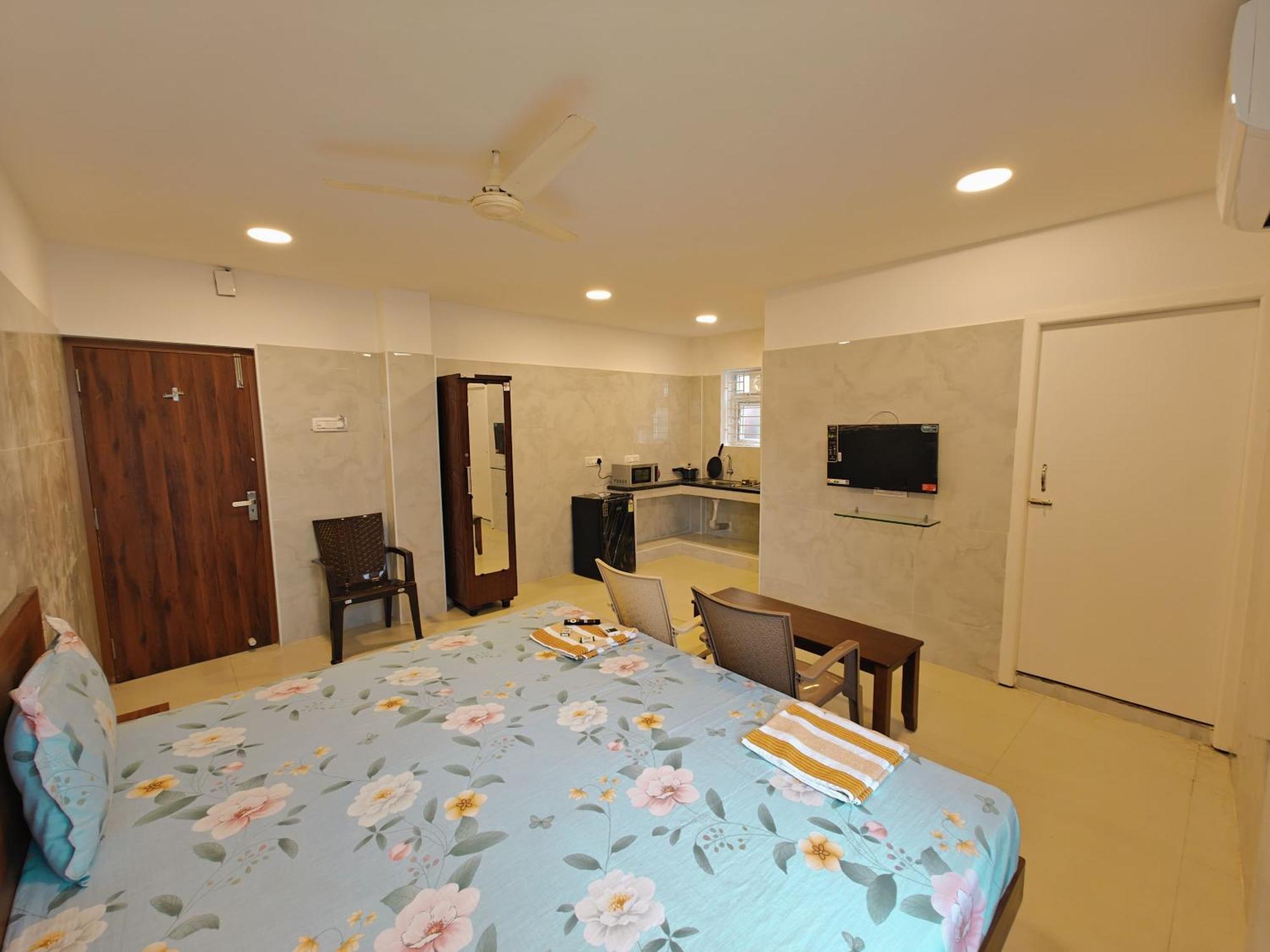 Saibala Lnn Hotel Chennai Eksteriør billede