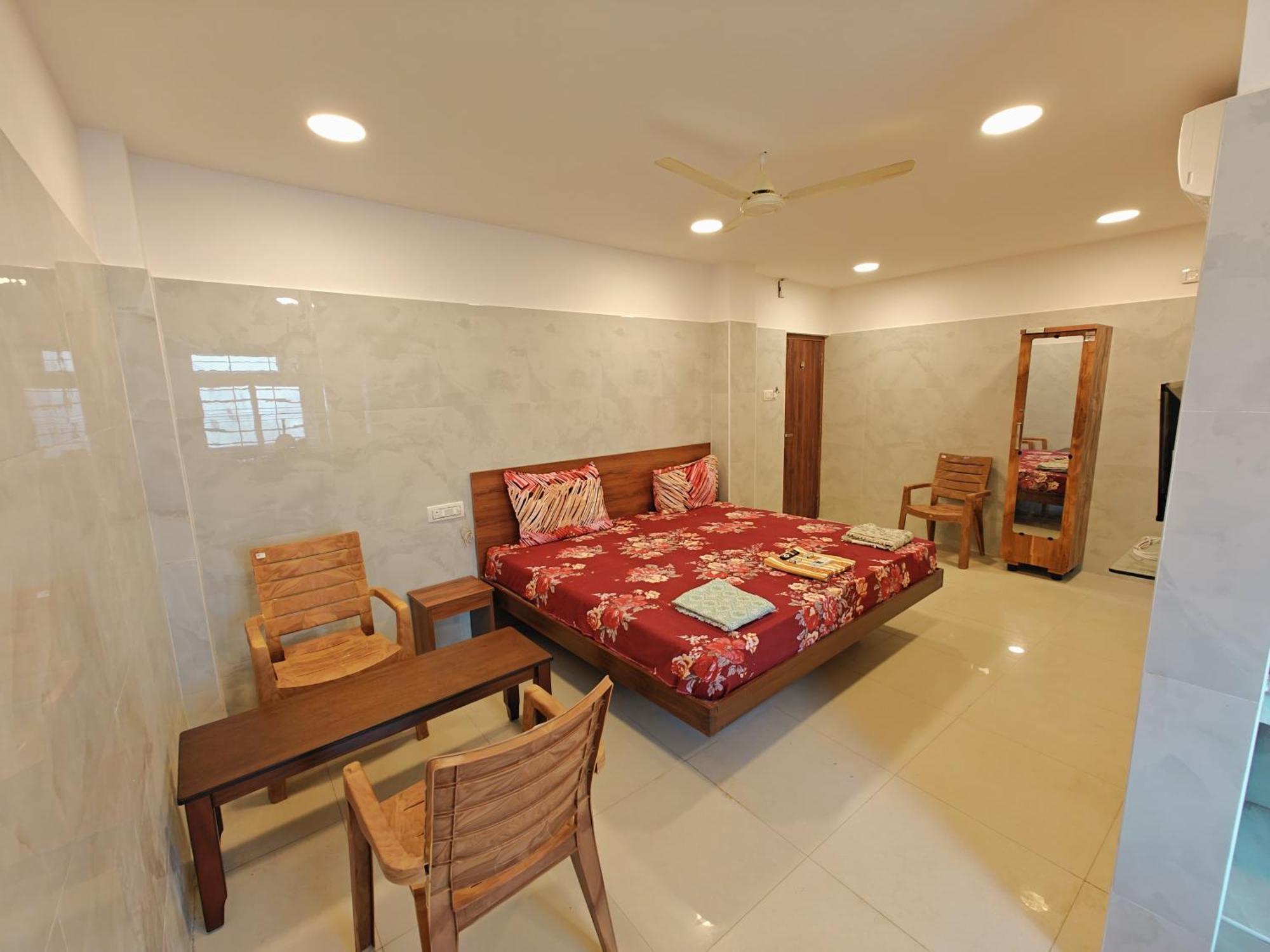 Saibala Lnn Hotel Chennai Eksteriør billede